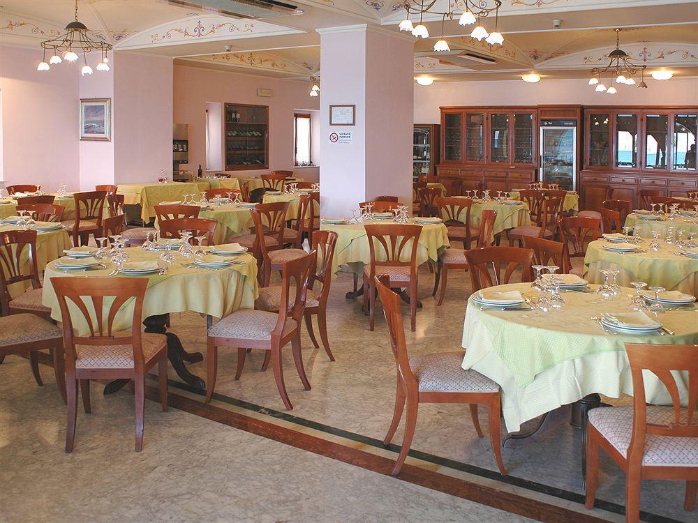 Hotel Il Mulino Capo dʼOrlando Kültér fotó